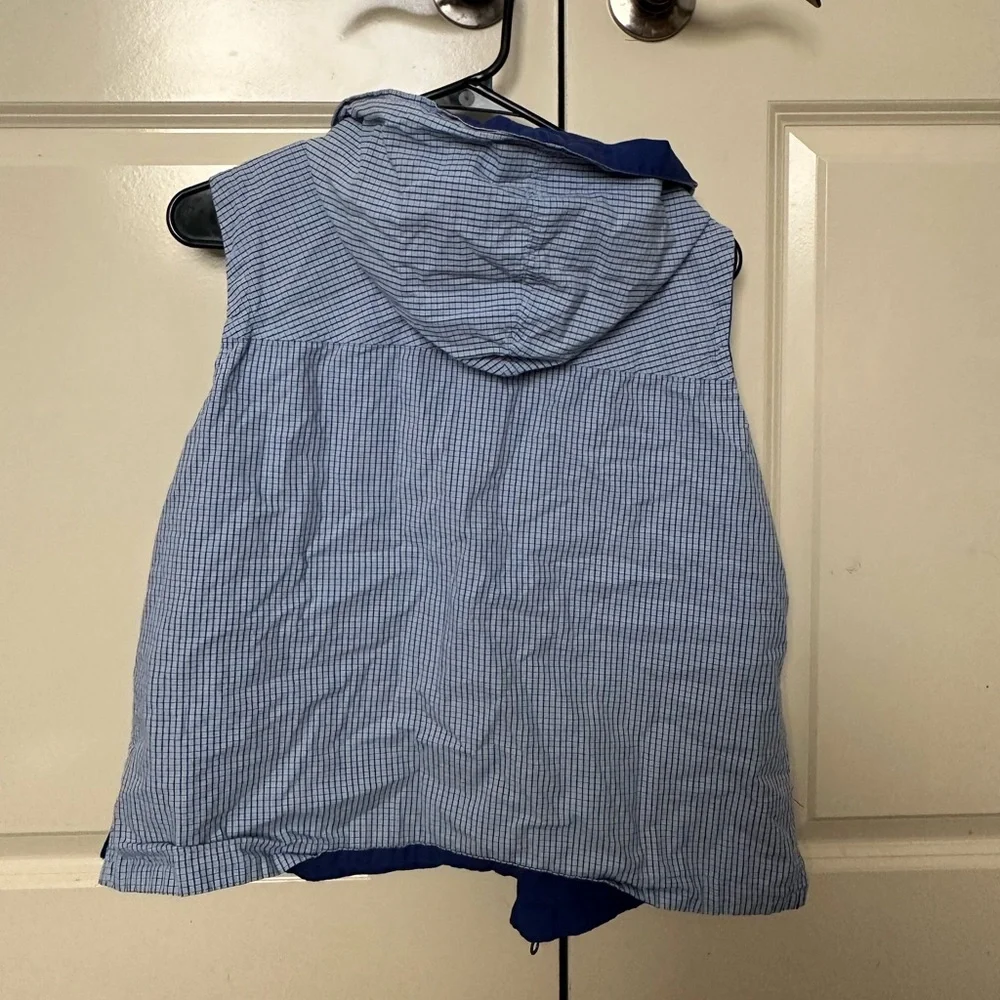 Reversible vest - Picture 2 of 4